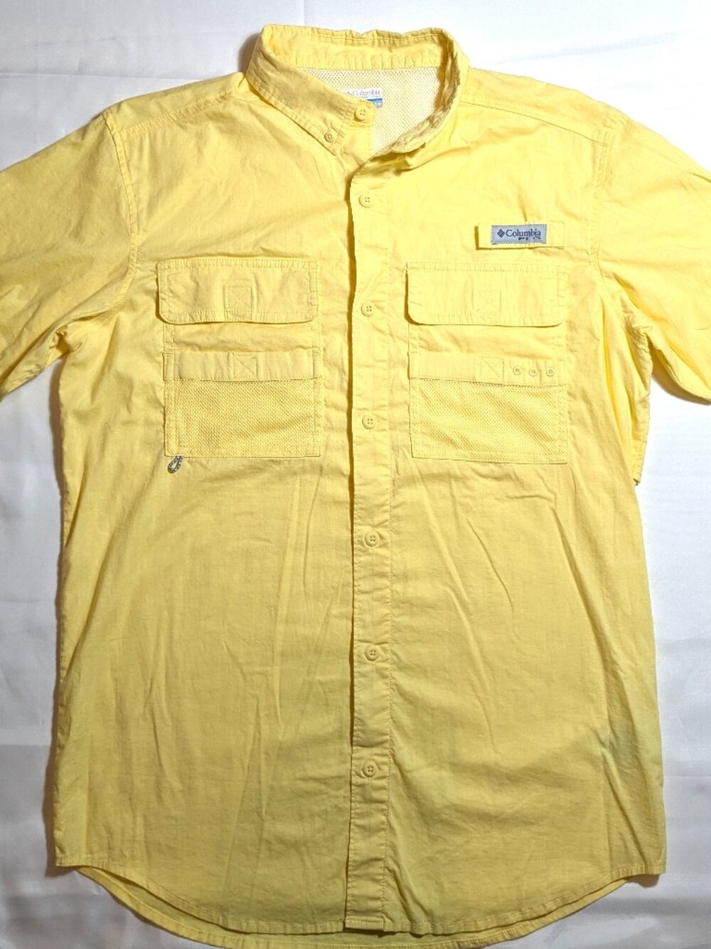 Men's Columbia PFG Yellow Button-Up Shirt Size Small